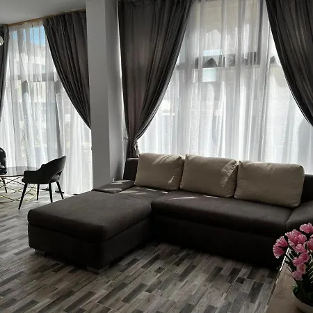 Bijou Apartment