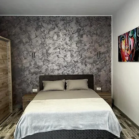 Bijou Apartment